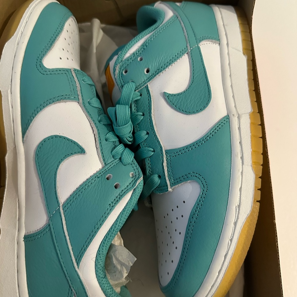 Nike Kids Teal and White Low-Top Sneakers